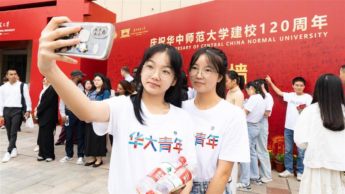 img/7a5731ecd78e26c5dfc1012652c667bd.jpeg